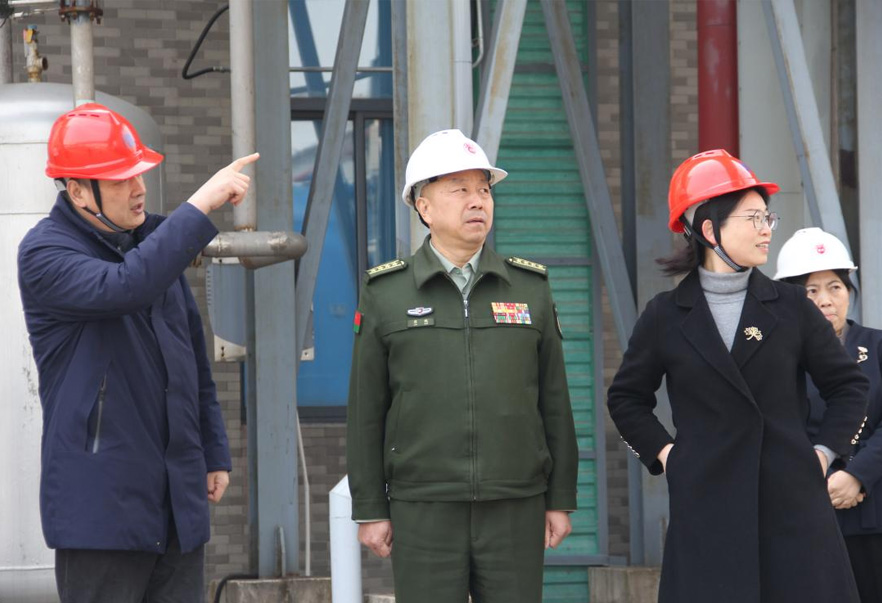 常州市委常委、常州军分区大校司令员廖鹏一行来欧亿体育调研公司党管武装相关工作